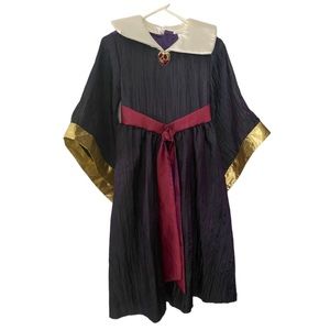 Disney Store Evil Queen Costume Gown Snow White Villain Size Kids 9/10